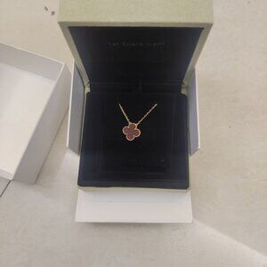 Van Cleef & Arpels 18K Gold Carnelian Necklace